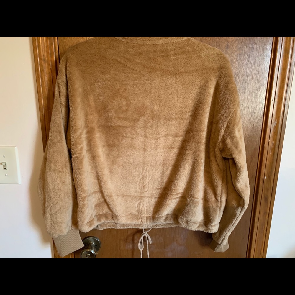 Soft Sweatshirt - Picture 6 of 8